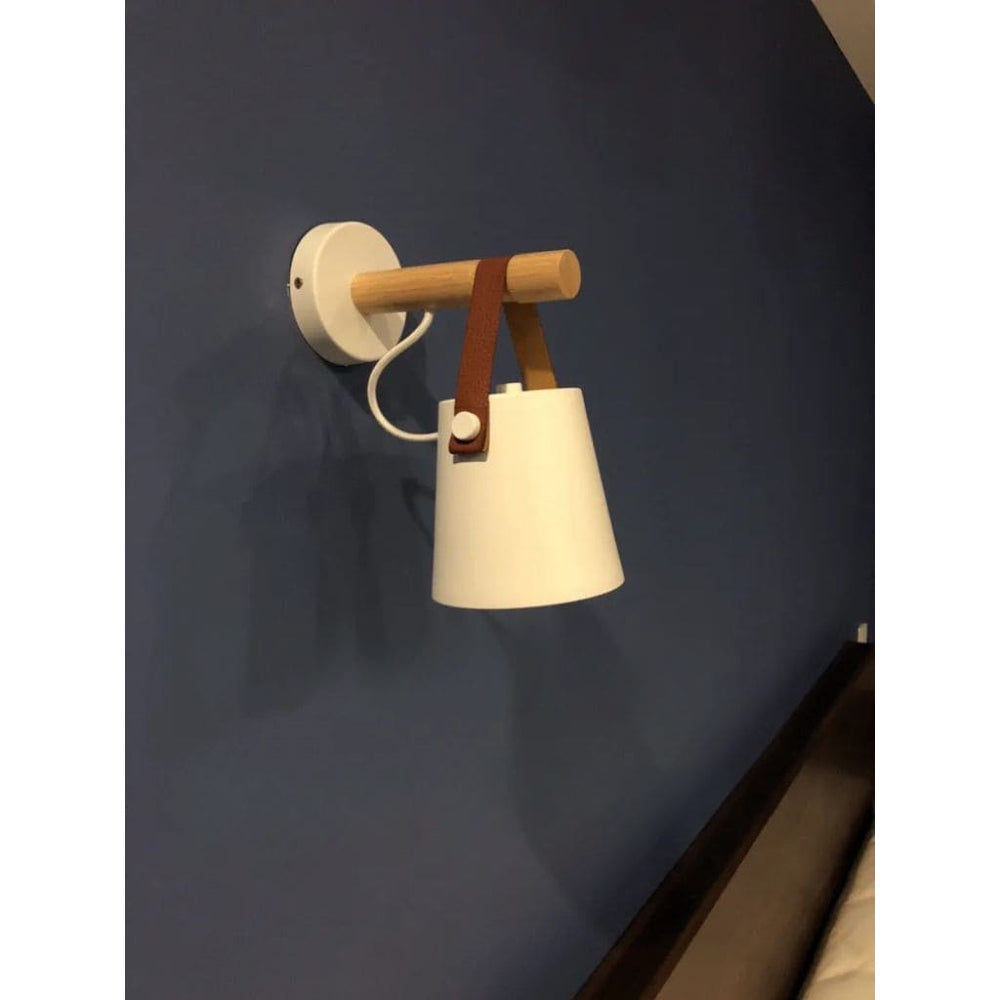 Luz de pared LED nórdica moderna, madera y cuero